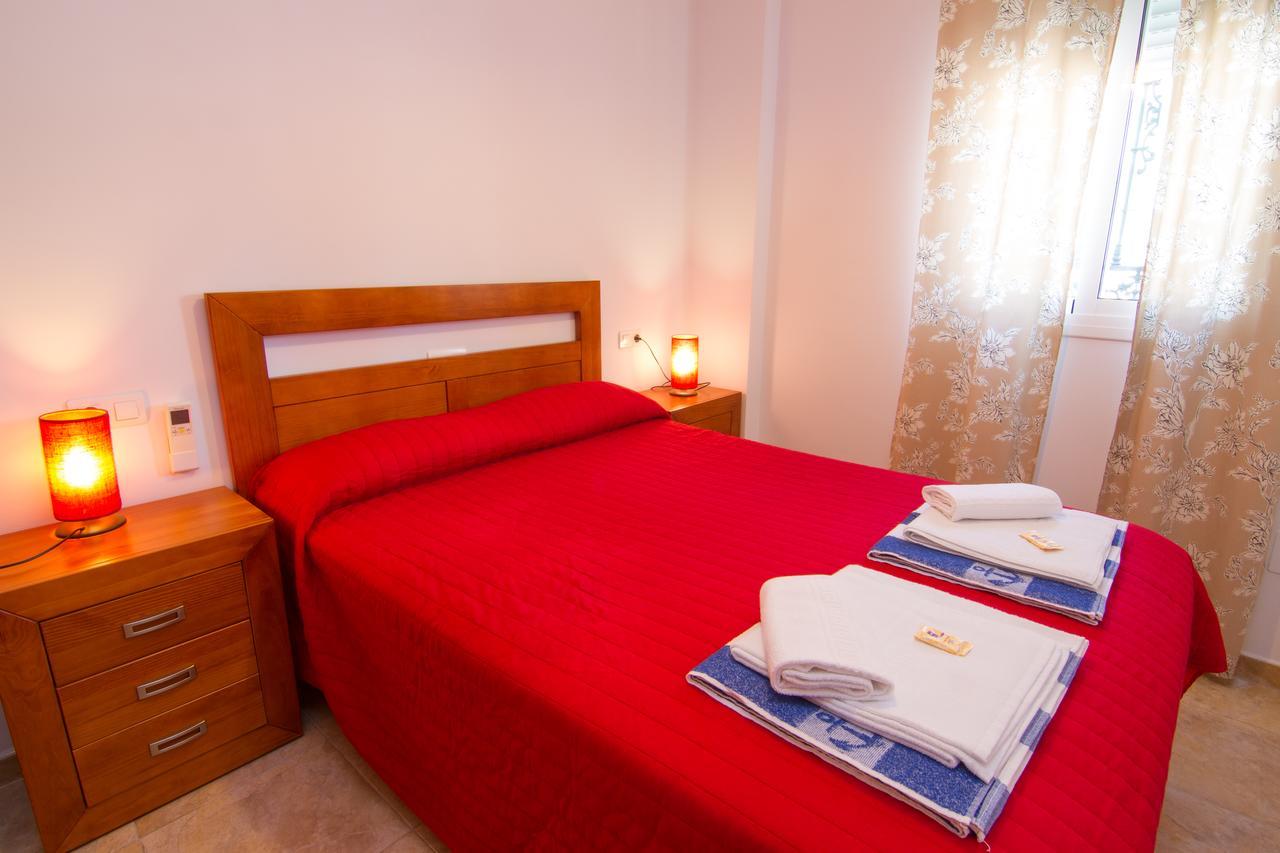 Apartamentos Manuel Martin Nerja Exterior foto